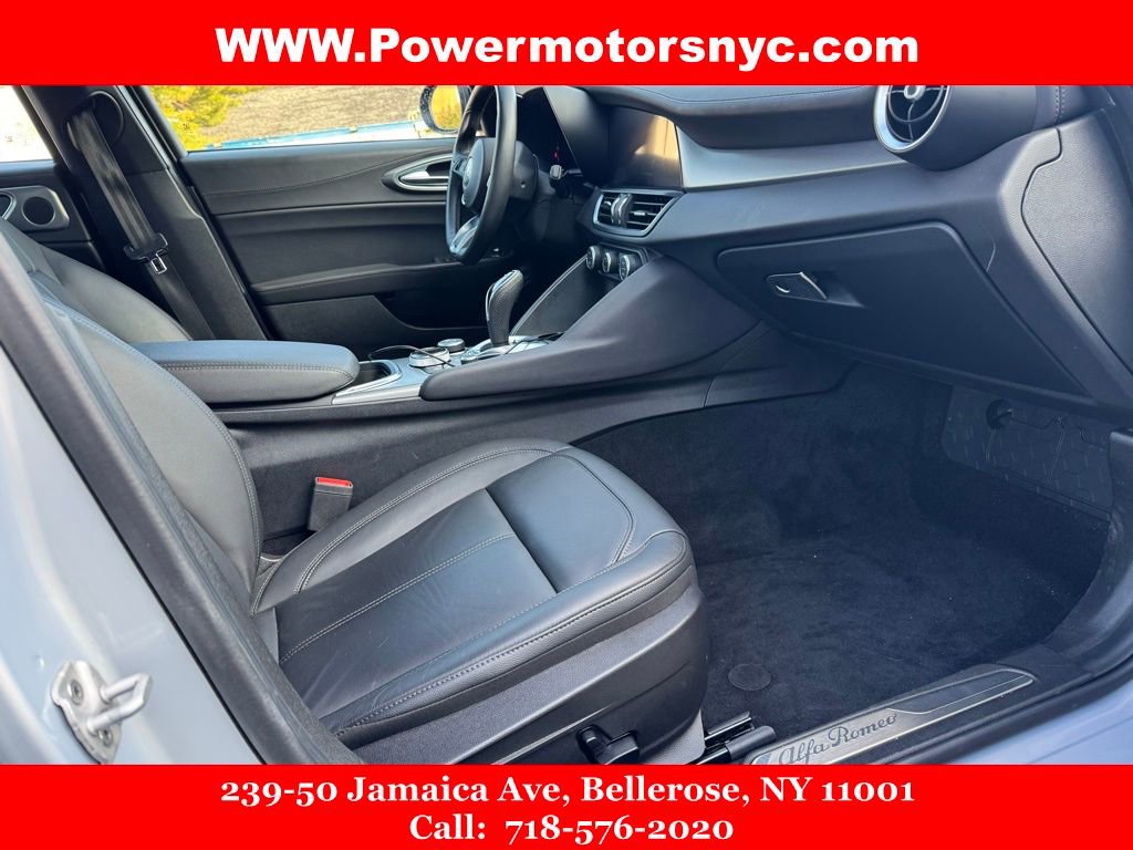 Used 2024 Alfa Romeo Giulia Ti image 25