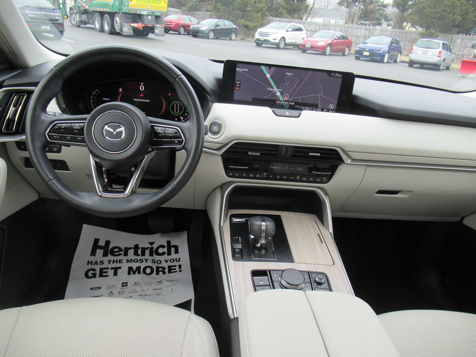 Used 2024 MAZDA CX-90 3.3 Turbo w/ Premium Plus Pkg image 17