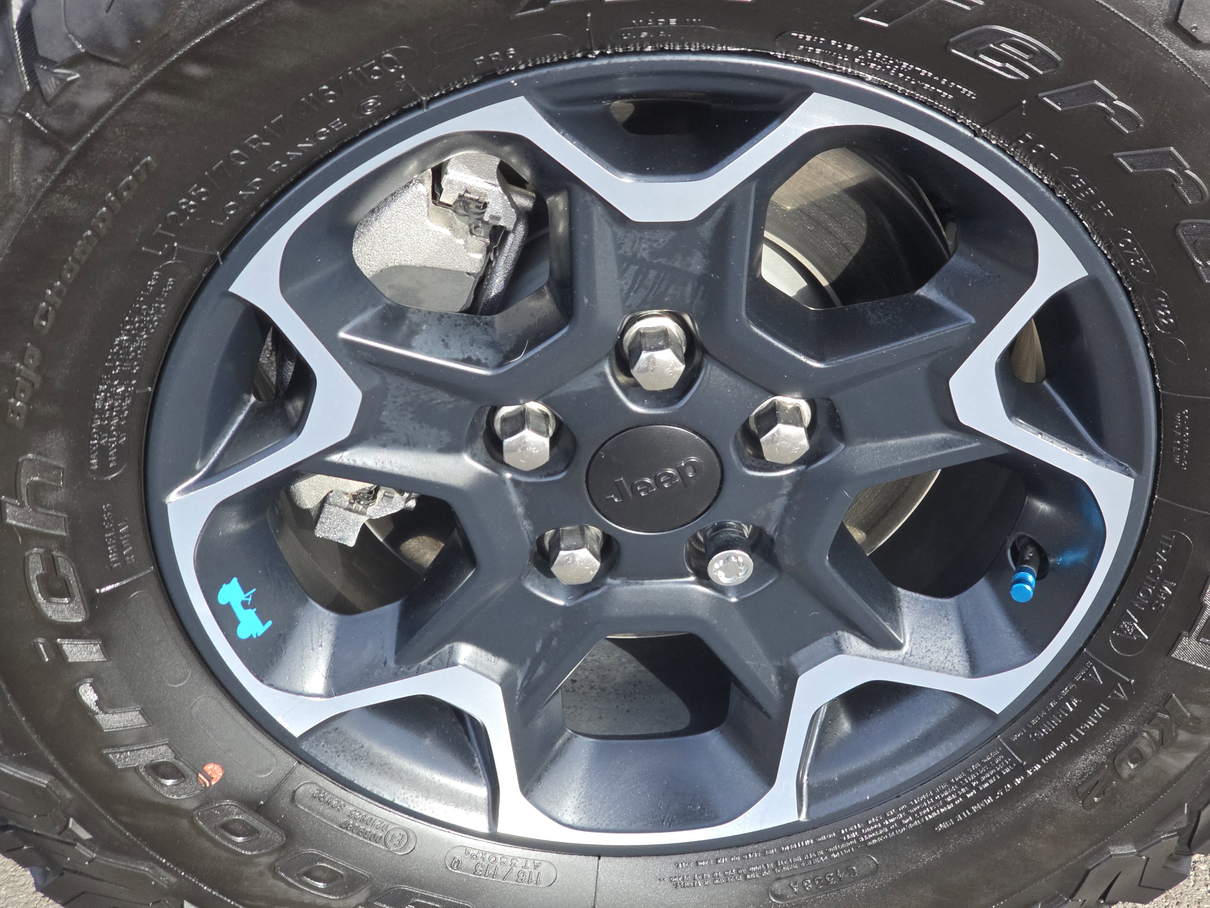 Used 2022 Jeep Wrangler Unlimited Rubicon 4xe w/ Cold Weather Group image 21