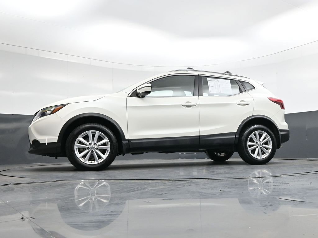 Used 2018 Nissan Rogue Sport SV image 39