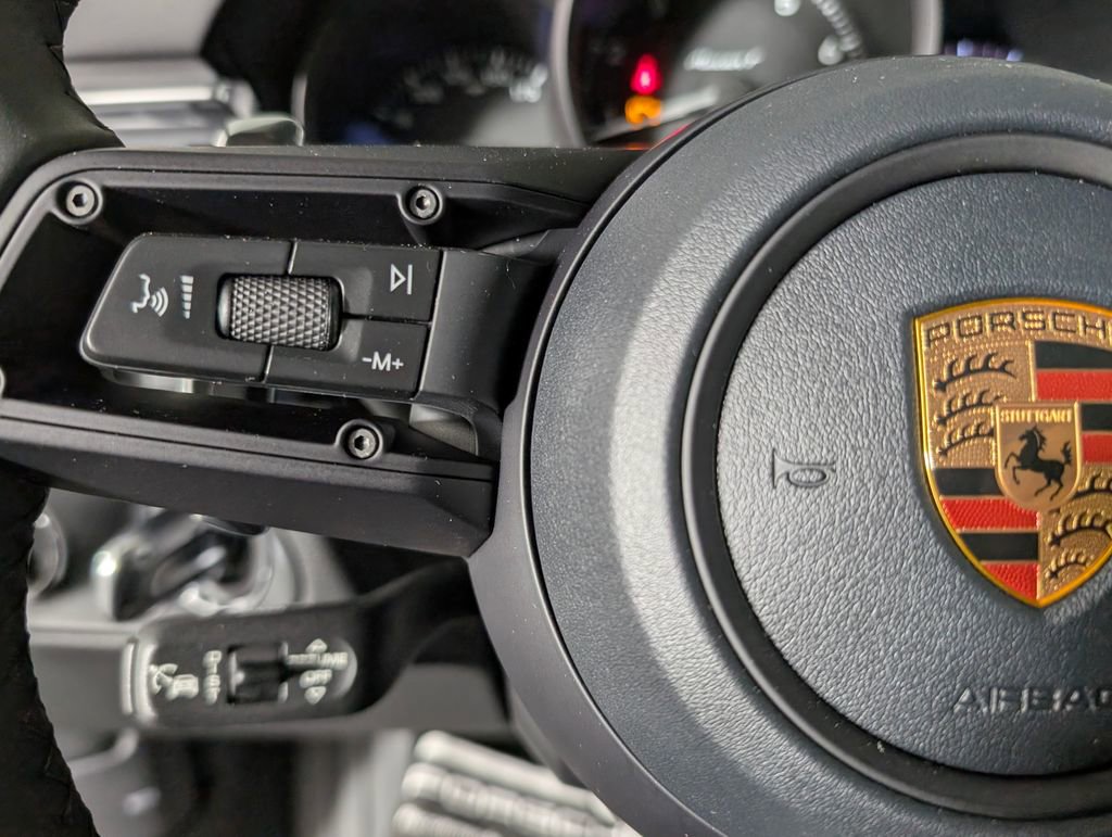 New 2026 Porsche Macan Turbo image 34