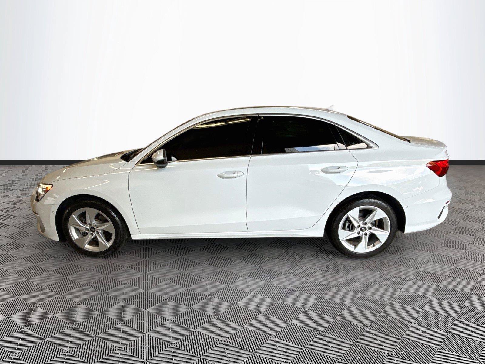 Certified 2024 Audi A3 2.0T Premium Plus FWD image 4