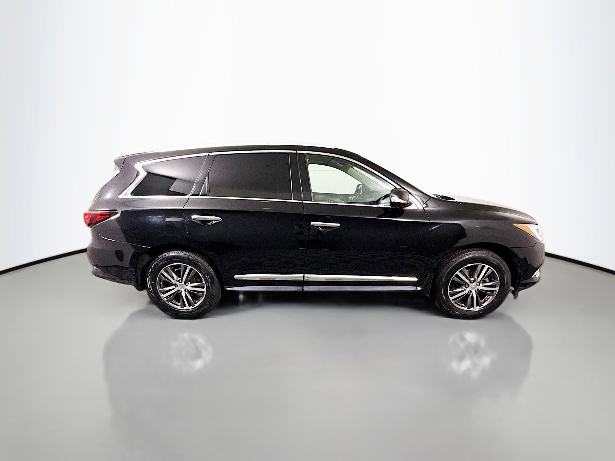 Used 2018 INFINITI QX60 FWD w/ Premium Plus Package image 11