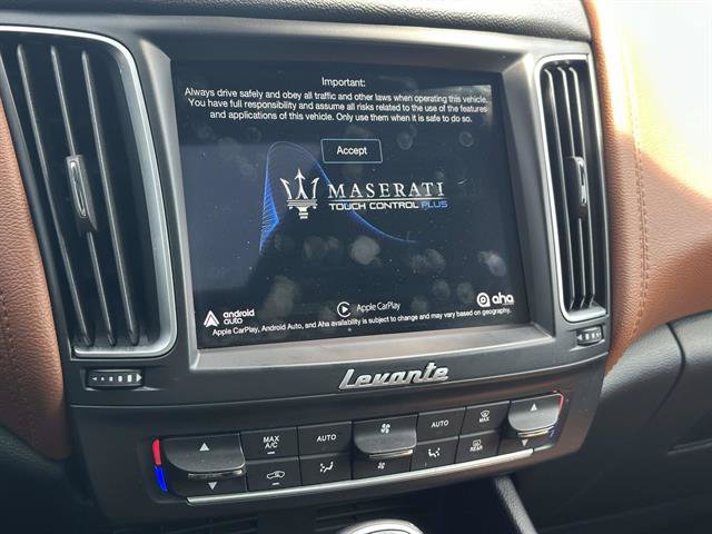 Used 2020 Maserati Levante AWD/4WD image 20