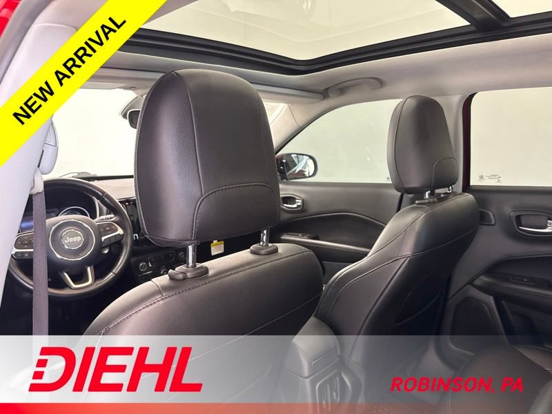 Certified 2021 Jeep Compass Latitude w/ Sun and Sound Group AWD/4WD image 17