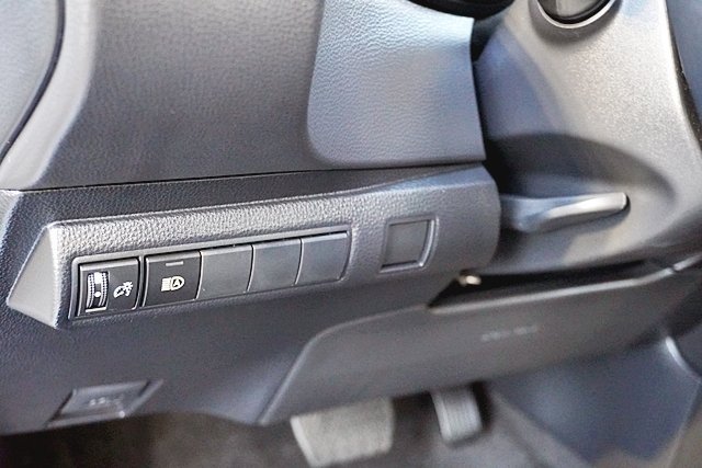 Used 2026 Toyota Corolla SE FWD image 34