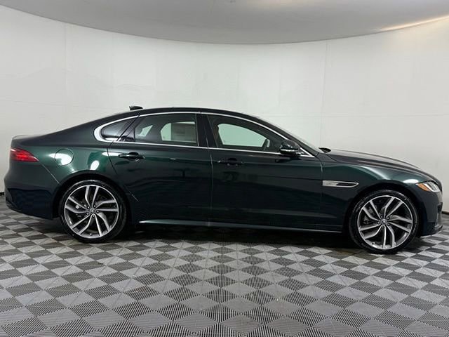 New 2024 Jaguar XF R-Dynamic SE image 9