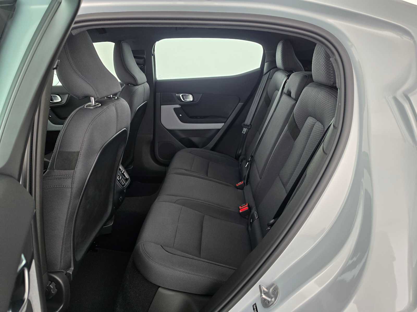 Used 2024 Polestar Polestar 2 RWD image 16