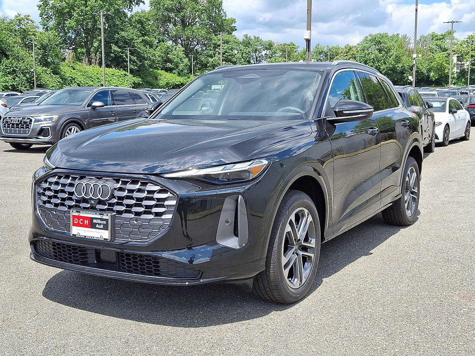 New 2025 Audi Q5 Premium image 10