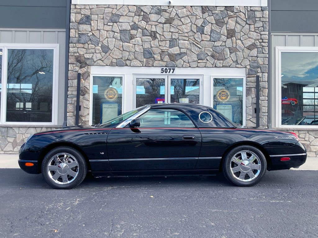 Used 2003 Ford Thunderbird image 81