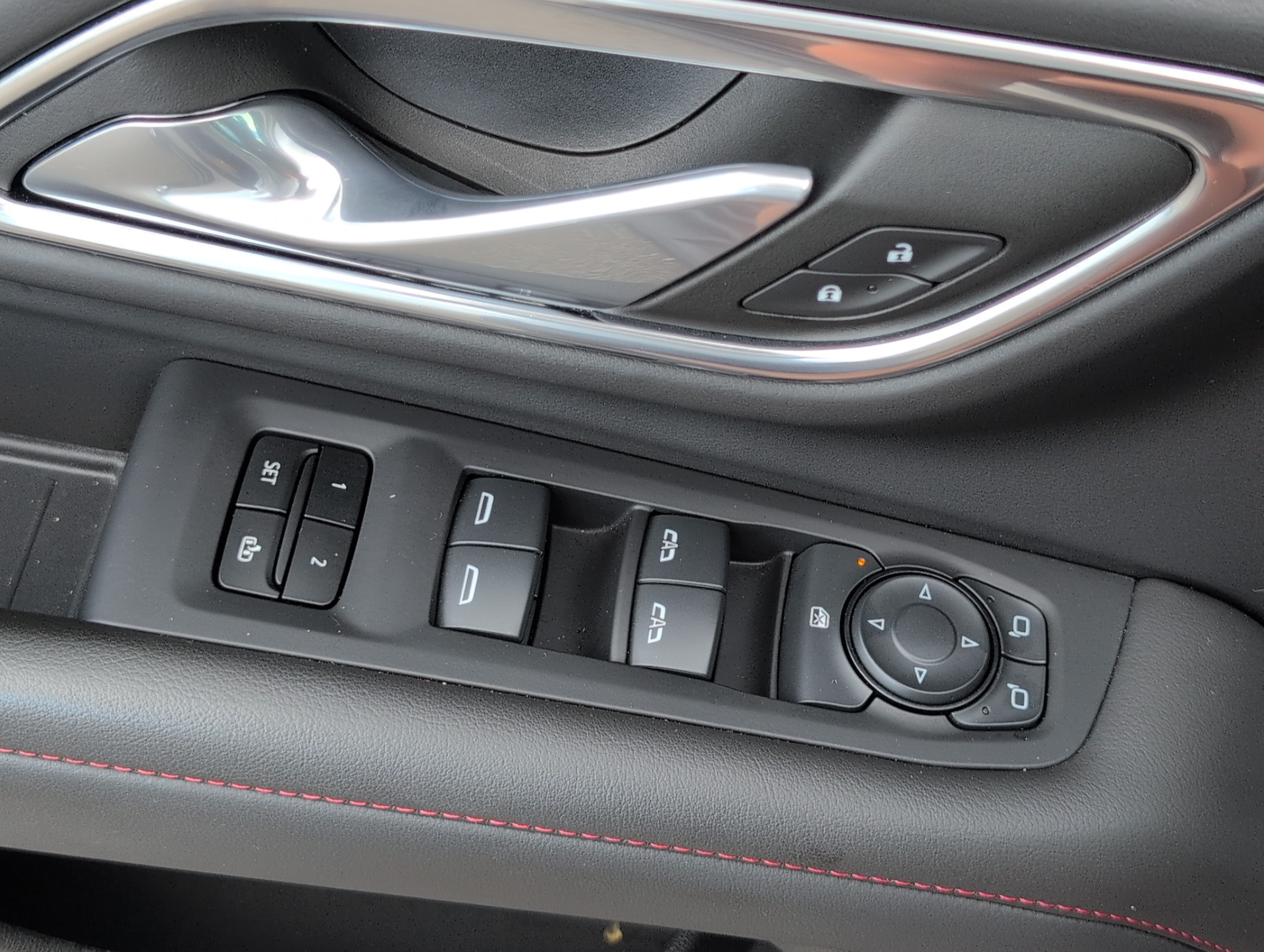 Used 2024 Chevrolet Tahoe RST RWD image 16