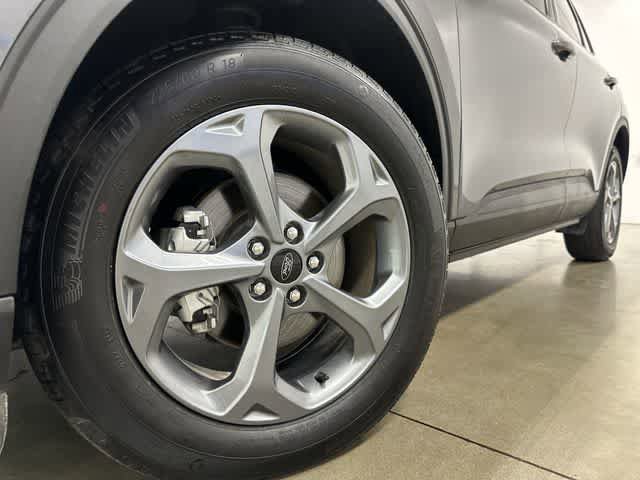 Used 2025 Ford Escape ST-Line Select AWD/4WD image 28