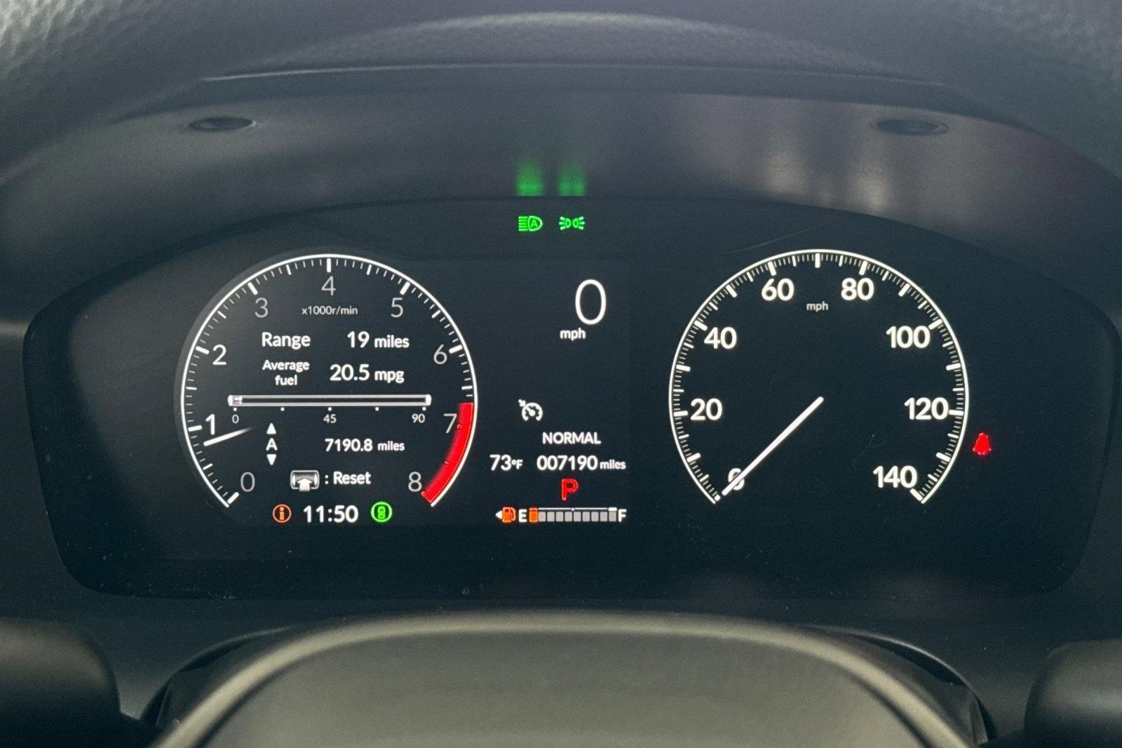 Certified 2025 Honda HR-V LX image 17