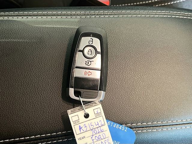 Used 2026 Ford Escape Active image 33