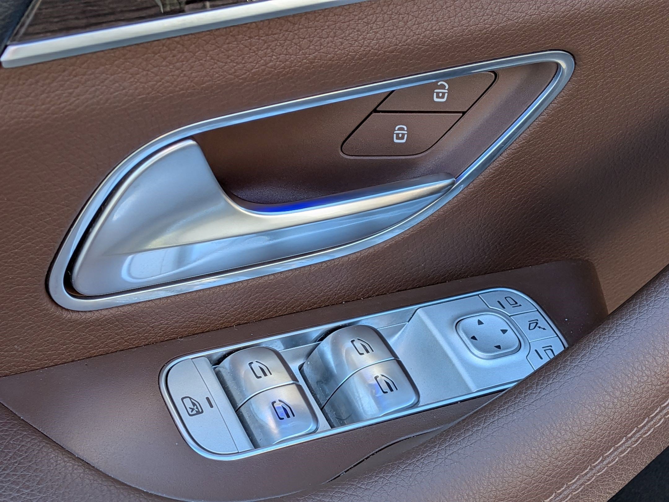 Certified 2024 Mercedes-Benz GLE 450 4MATIC image 16