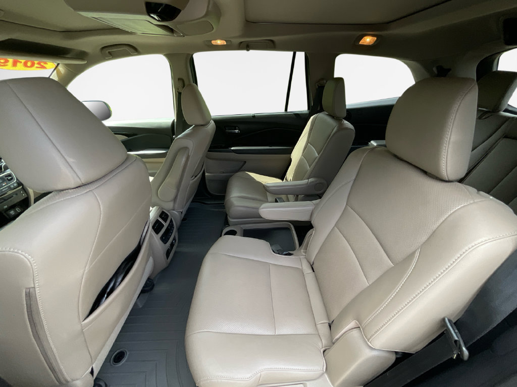 Used 2019 Honda Pilot Elite image 24