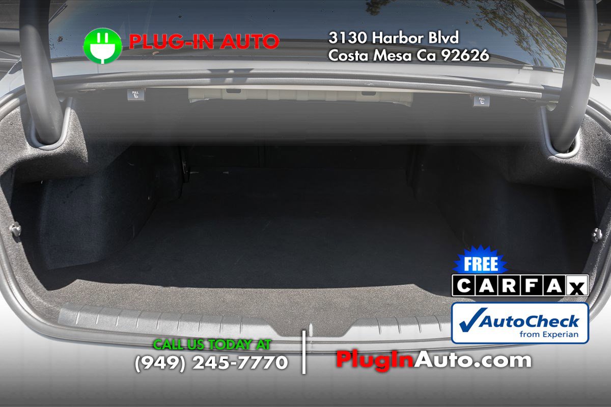 Used 2025 Kia K5 GT-Line w/ GT-Line Premium Package FWD image 12