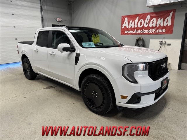 Used 2025 Ford Maverick Lobo image 1