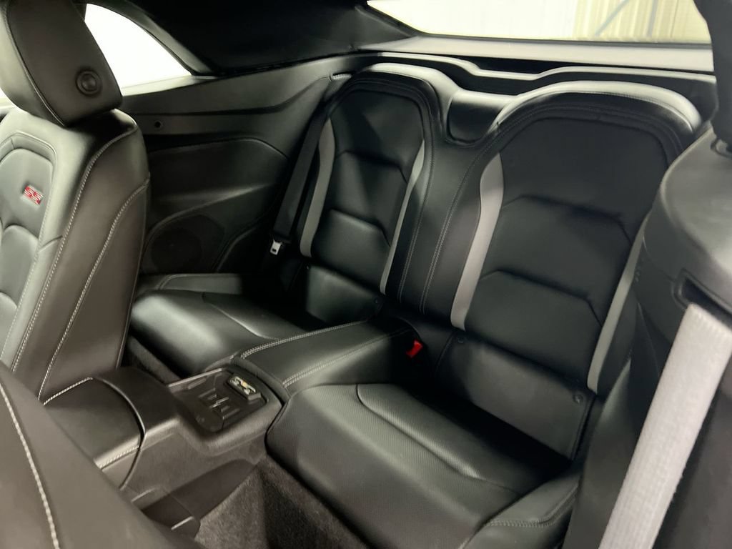Used 2018 Chevrolet Camaro SS RWD image 23