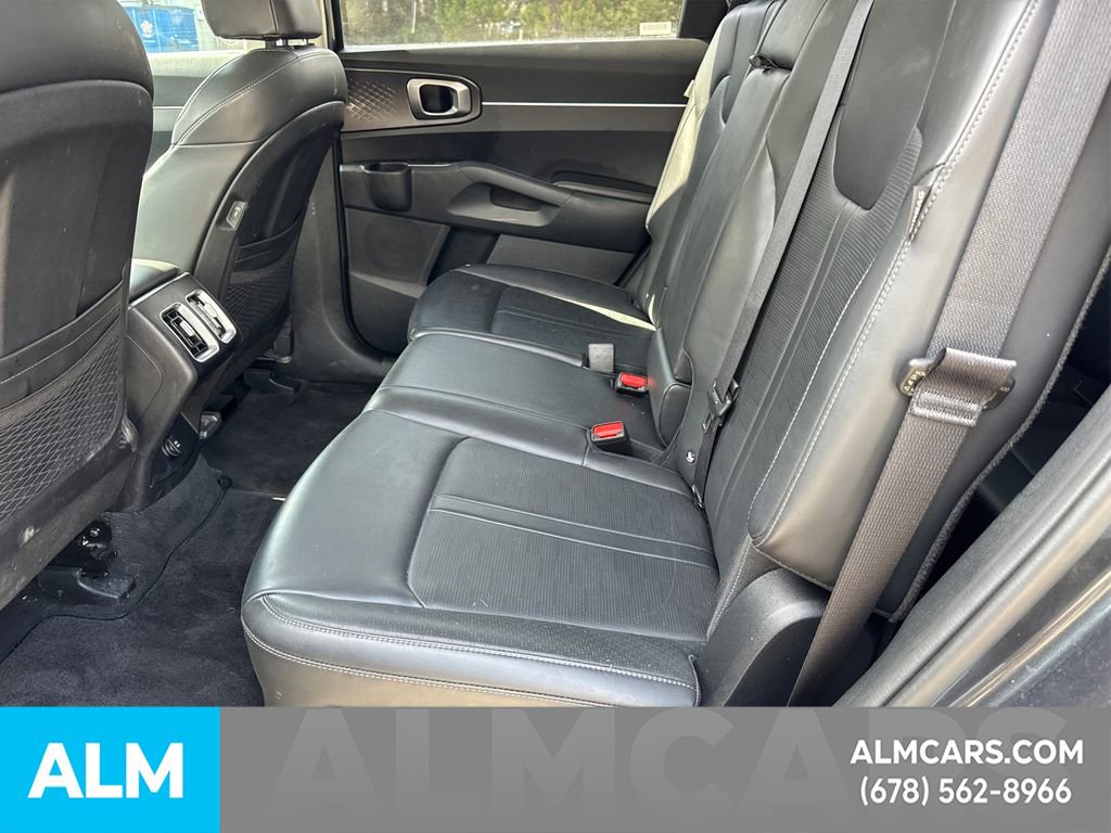 Used 2024 Kia Sorento S FWD image 23