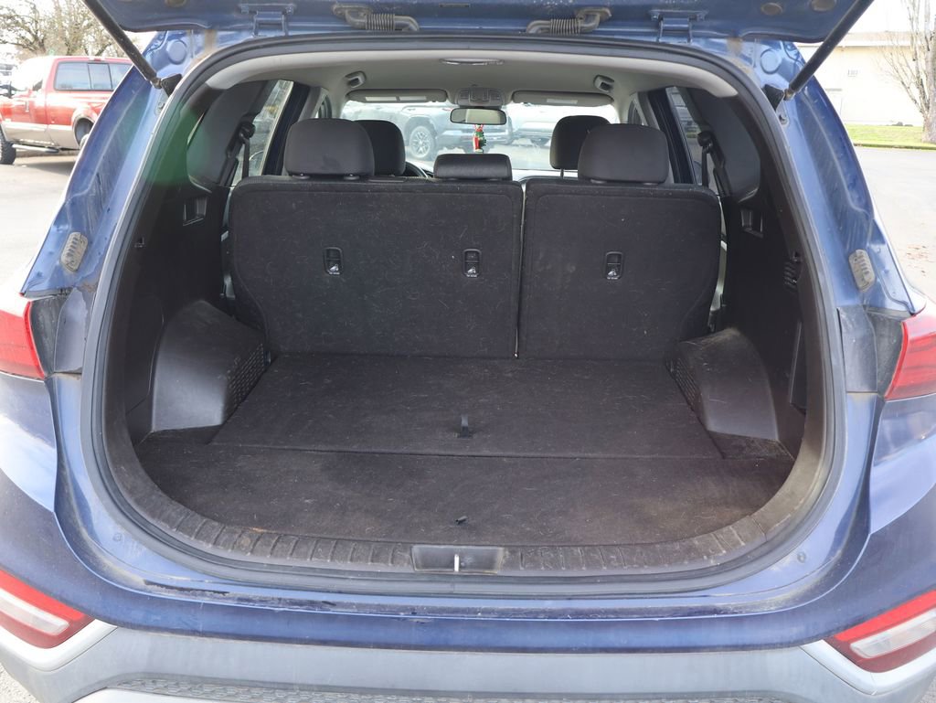 Used 2020 Hyundai Santa Fe SE image 6