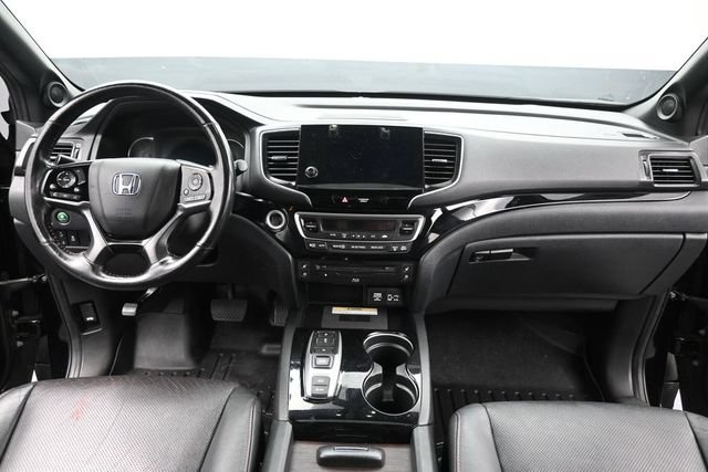 Certified 2020 Honda Pilot Black Edition image 16