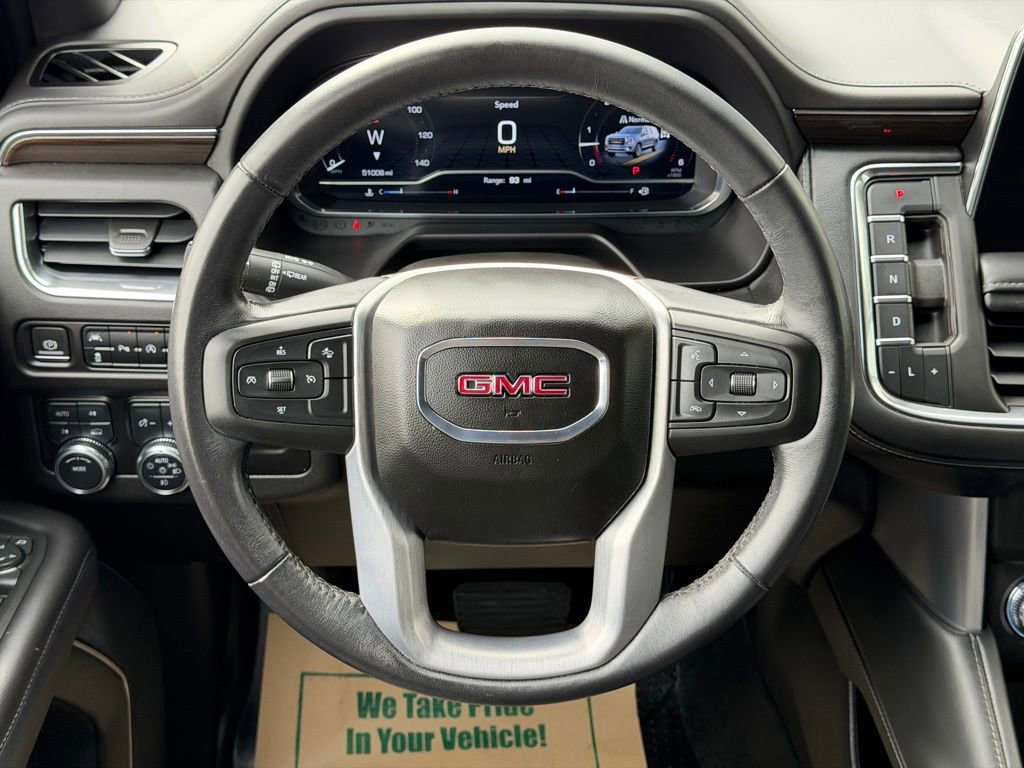 Used 2023 GMC Yukon XL SLE AWD/4WD image 16