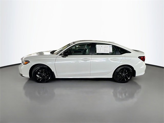 Used 2025 Honda Civic Sport image 4