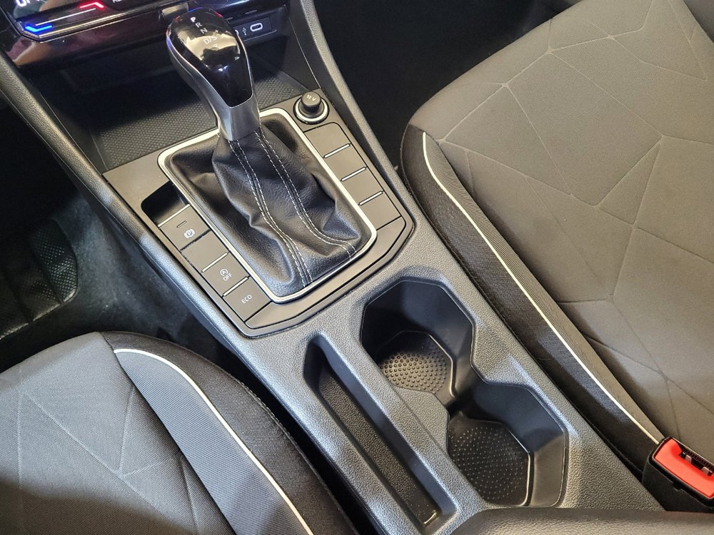 Used 2025 Volkswagen Jetta Sport FWD image 26