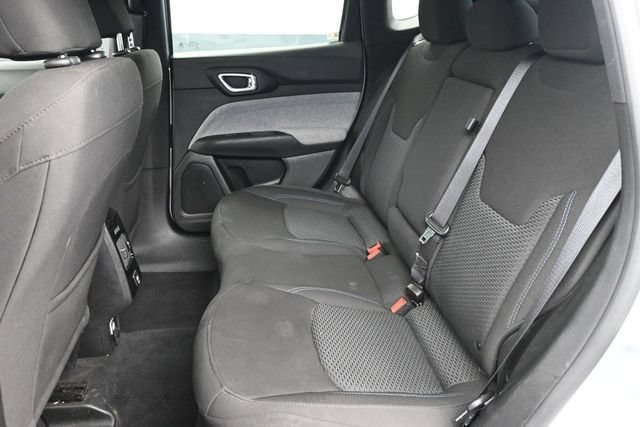 Used 2025 Jeep Compass Sport AWD/4WD image 26