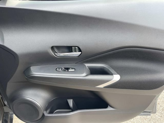 Certified 2024 Nissan Kicks SV w/ Interior Electronics Package FWD image 23