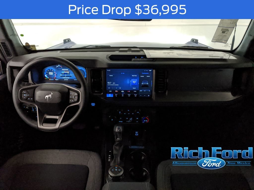 New 2025 Ford Bronco 4-Door image 13