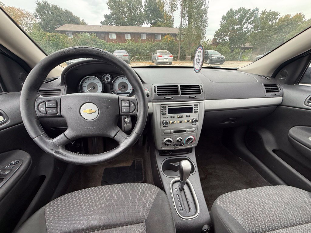 Used 2005 Chevrolet Cobalt LS w/ Preferred Equipment Group FWD image 15