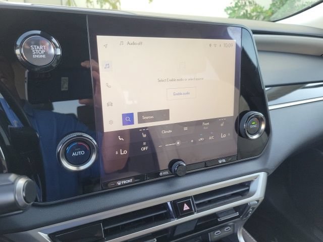Used 2023 Lexus RX 350 FWD image 19