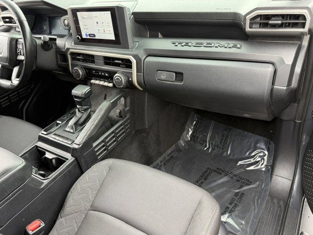 Used 2025 Toyota Tacoma SR image 22