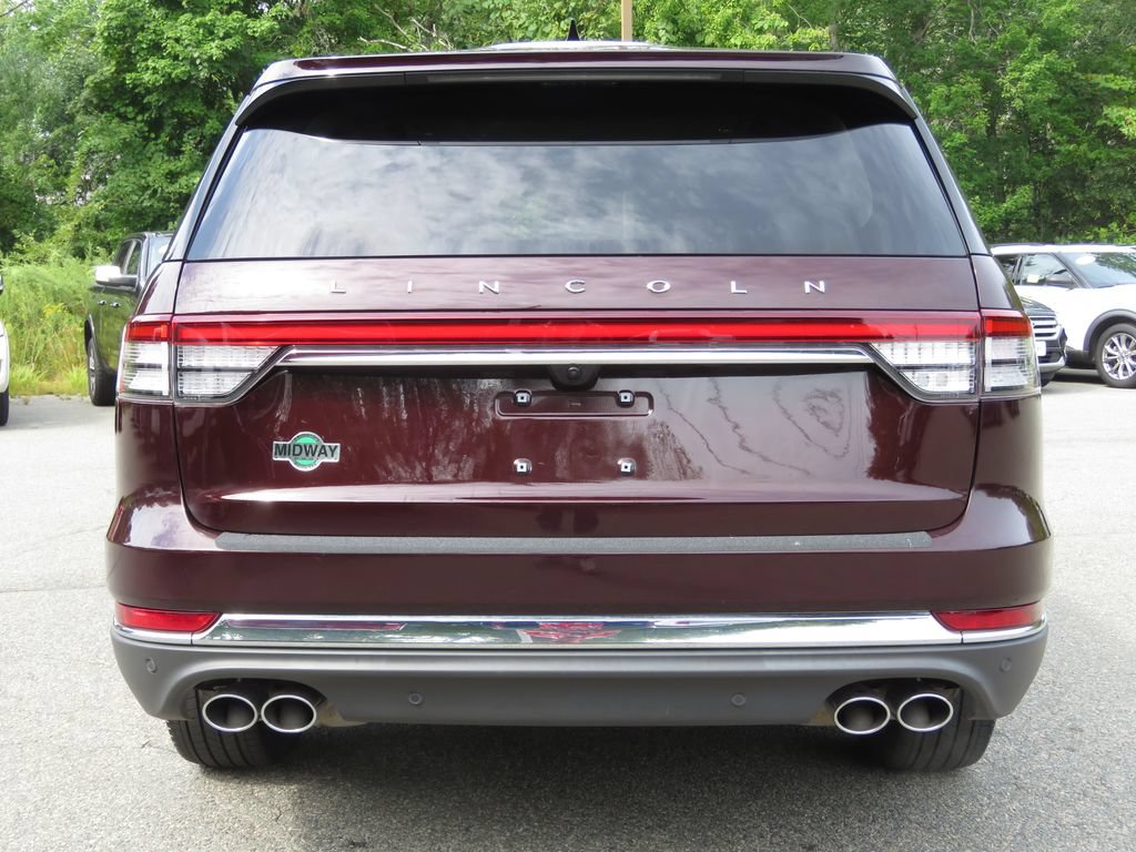 Used 2023 Lincoln Aviator AWD w/ Premium Package image 6
