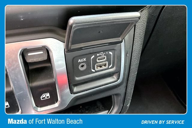 Used 2021 Jeep Wrangler Sport AWD/4WD image 22