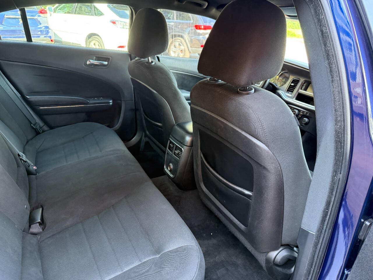 Used 2014 Dodge Charger SE RWD image 16