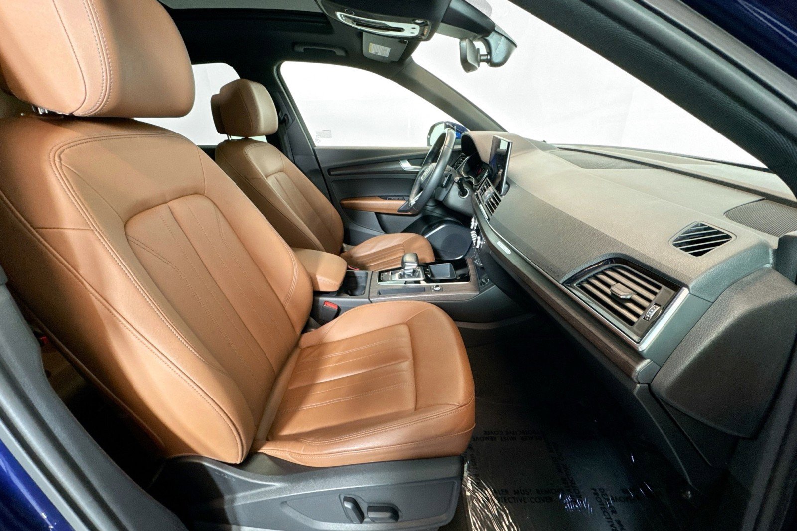 Used 2022 Audi Q5 2.0T Premium w/ Convenience Package image 27