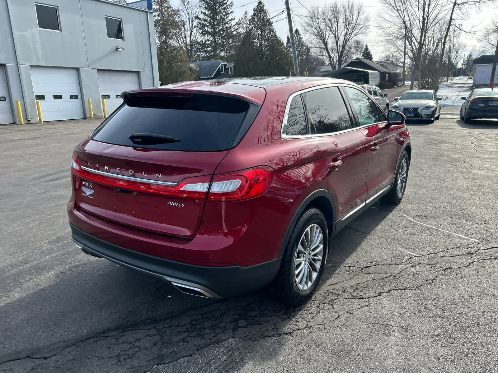 Used 2016 Lincoln MKX Select w/ Select Plus Package image 3