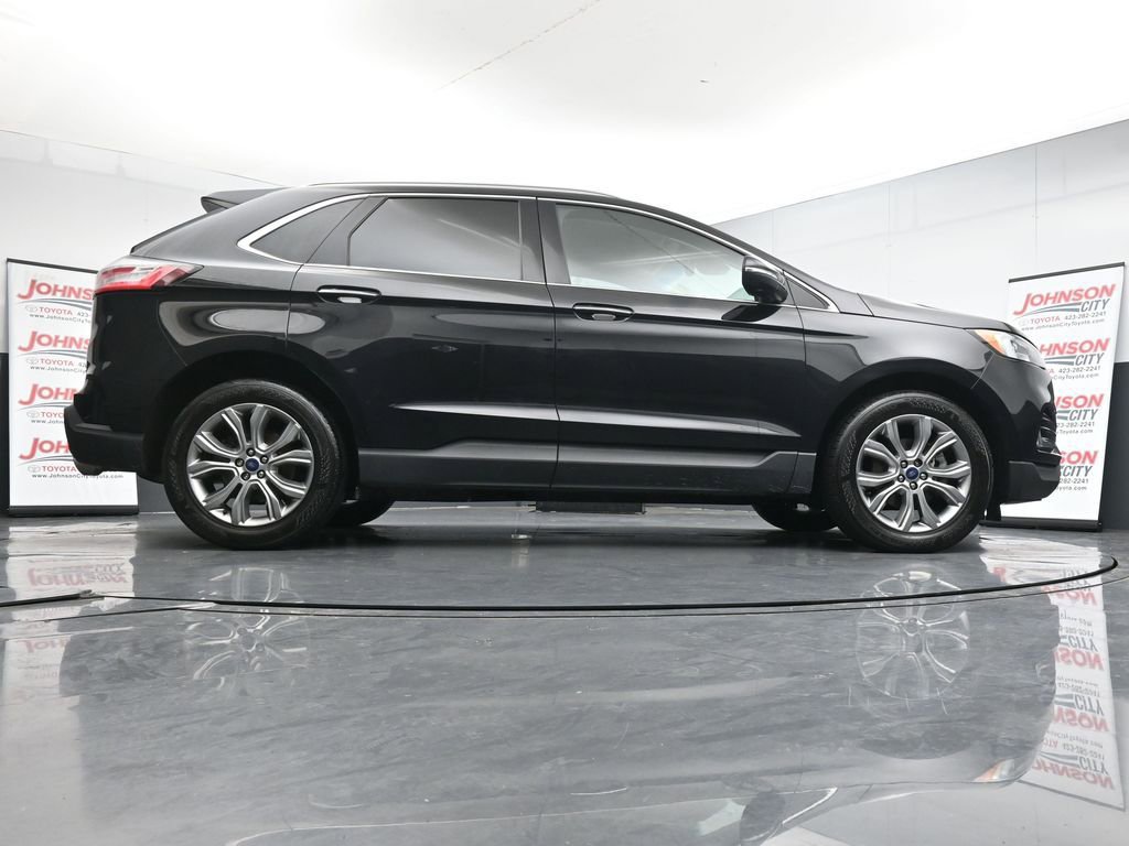 Used 2019 Ford Edge Titanium w/ Cargo Accessory Package image 42
