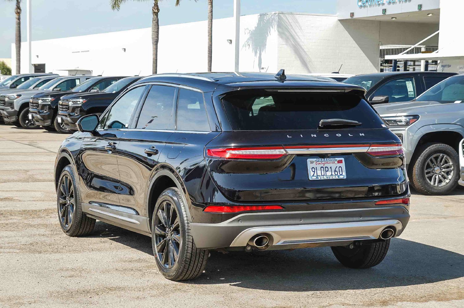 Used 2022 Lincoln Corsair Reserve w/ Equipment Group 201A FWD image 6