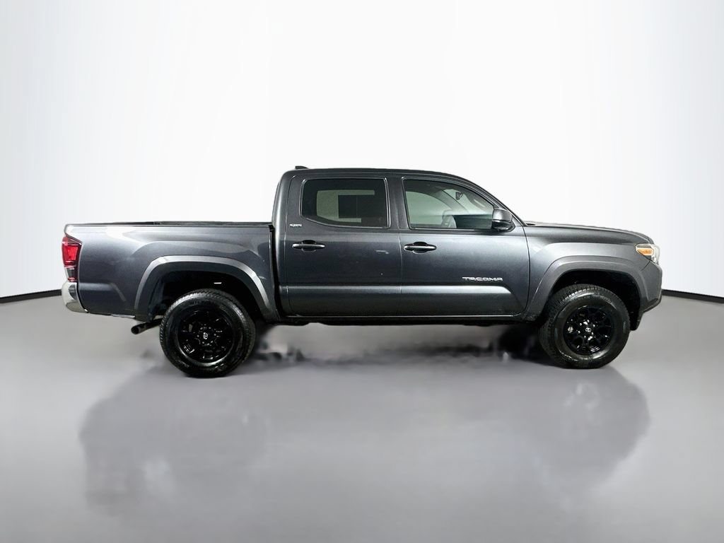 Used 2021 Toyota Tacoma SR5 RWD image 7