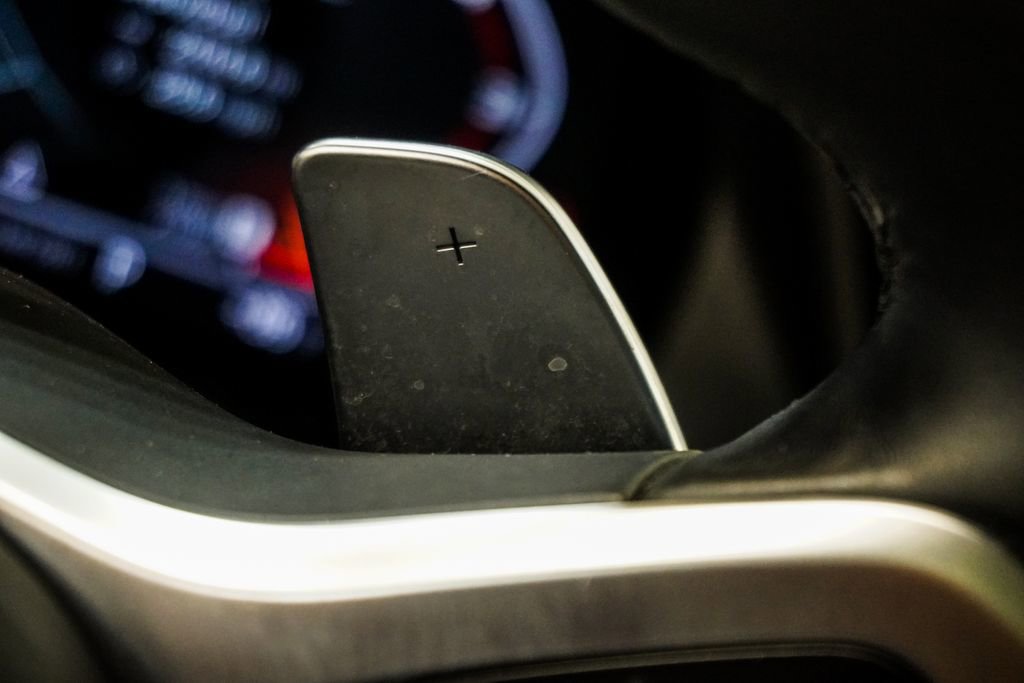 Used 2020 BMW X5 M50i w/ Premium Package image 19