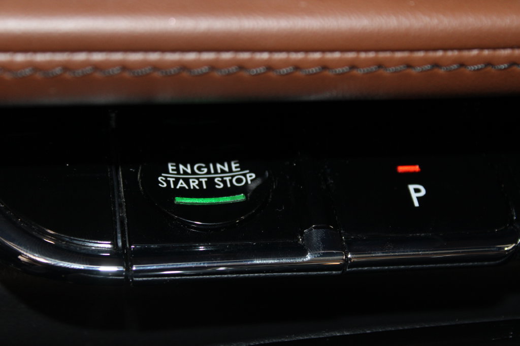 Used 2023 Lincoln Nautilus Reserve w/ Equipment Group 201A AWD/4WD image 39