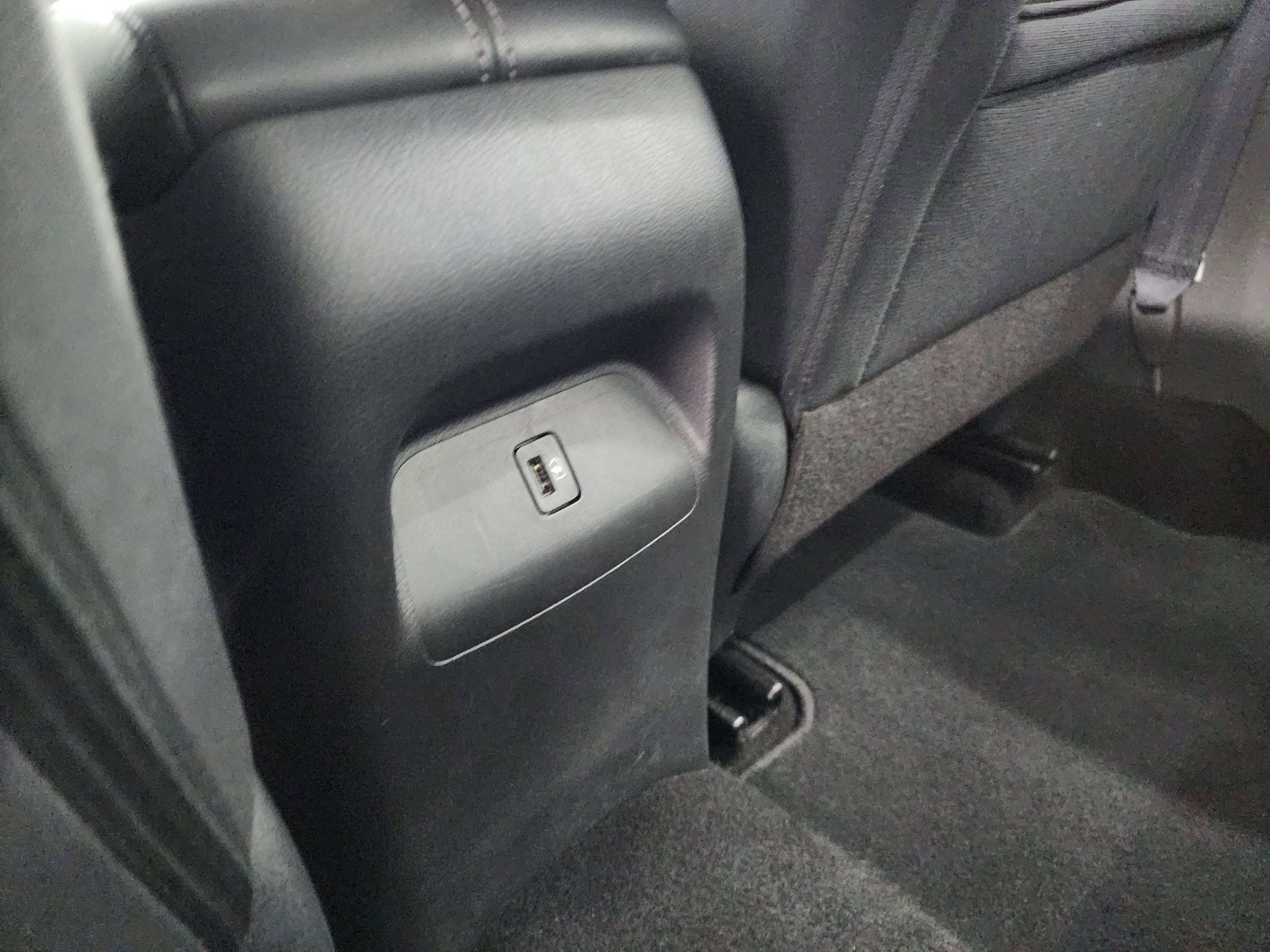 Used 2023 Nissan Sentra SV image 36