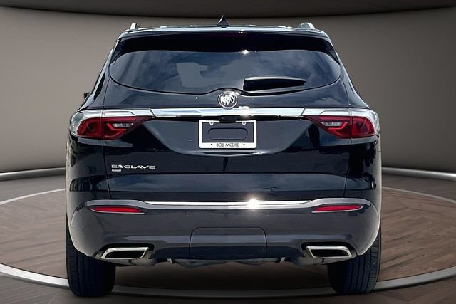 Used 2024 Buick Enclave Premium AWD/4WD image 4