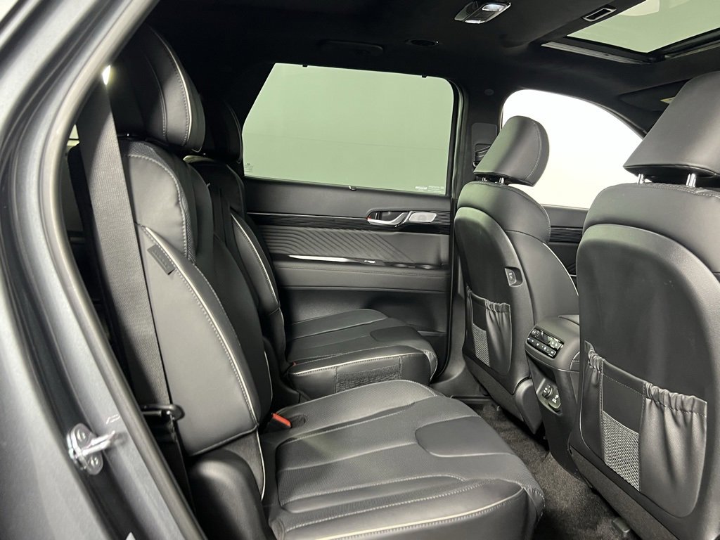 Used 2025 Hyundai Palisade Calligraphy image 33