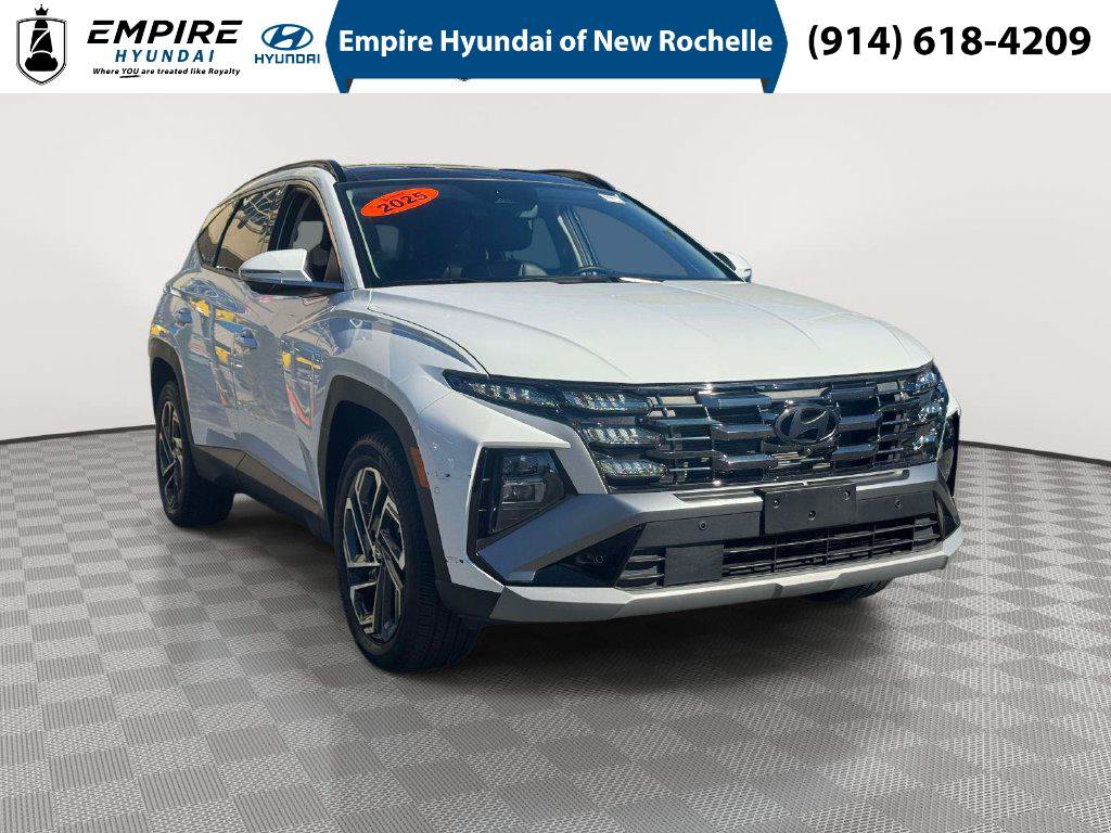 Used 2025 Hyundai Tucson Limited AWD/4WD image 1