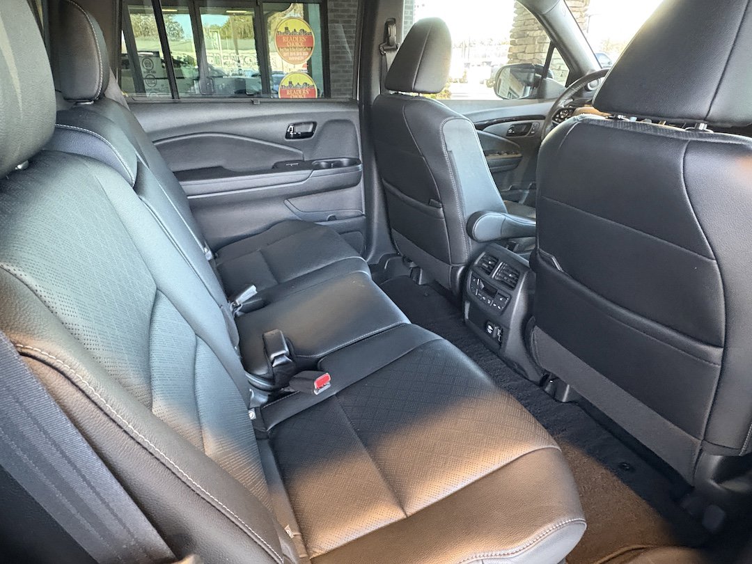 Used 2023 Honda Passport Elite image 30